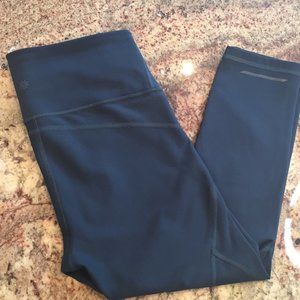 Athleta Compression Capri, size small